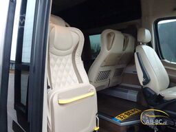 MERCEDES-BENZ Sprinter 519 CDI Busprestige V6 - 21 Sitze EURO