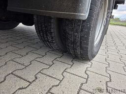 IVECO 72S21 KJoffer mit Ladebordwand,AHK, Blatt/ Luft