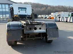 MERCEDES-BENZ Antos 2533 6x2 Fahrgestell