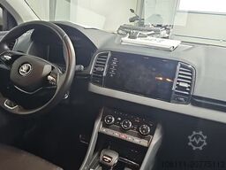 SKODA Karoq 2,0TDi Style 4x4 DSG era