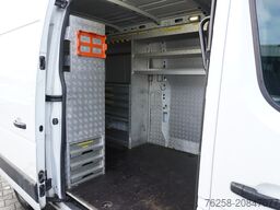 Renault Master 2.3 dCi 135PK L2H2 EURO 6 - Airco - Navi...