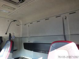 Volvo FM 420 6x2 Bak + Dhollandia klep 1500 kg + Aanh...