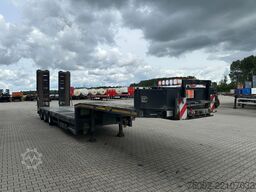 Broshuis 3ABSD Lowloader 3-axle / GVW: 59.000kg / Neck: ...