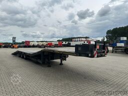 Broshuis 3ABSD Lowloader 3-axle / GVW: 59.000kg / Neck: ...