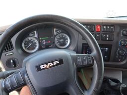 DAF LF 210 LF210 FA Bakwagen + DHollandia 1500 kg