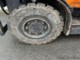 Doosan D50C-7