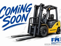 Jungheinrich DFG 425 S / 5765 Std. / Lack NEU