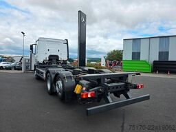 Mercedes-Benz Actros 2542 L 6x2 BDF Retarder ADR