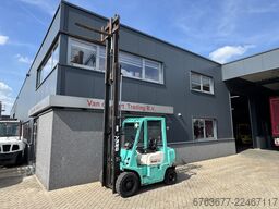 YANG FD-25 Triplo 440 Freelift / 3e functie Isuzu Diesel 1998