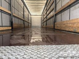Schmitz Cargobull Semitrailer Curtainsider Standard