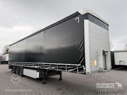 Schmitz Cargobull Curtainsider Coil Getränke