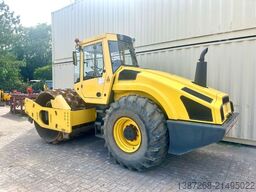BOMAG BW213PDH-4 / 2012 BJ / Deutsche Maschine