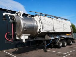 Ligthart 3 axle high pressure and suck 27 m3 tipper tank...