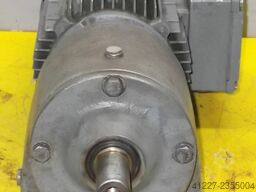 SEW-EURODRIVE R40DT80K4BM