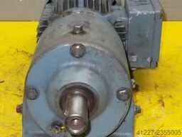 SEW-EURODRIVE R40DT71C4BH