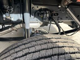 DAF LF 180 Abrollkipper SCHROTTGREIFER KRAN FUNK AHK