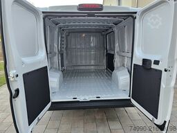 Fiat Ducato 35 140 L2H1 TFT Kamera PDC 2x Airbag