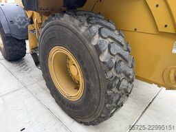 Caterpillar 938M