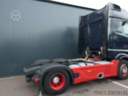 Mercedes-Benz Actros 1945 GigaSpace tractor unit