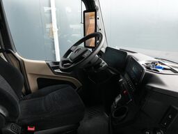 Mercedes-Benz Actros 1945 GigaSpace tractor unit