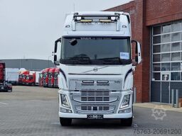 Volvo FH 13.500 Globetrotter XL 6x2 - BDF - Loadlift ...