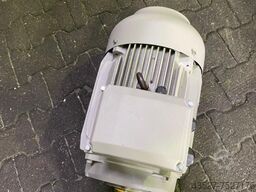 MOLL - MOTOR Y2PE-160MA2B3