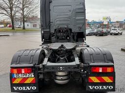 VOLVO FH 500 2-L HY ADR GLOBETROTTER