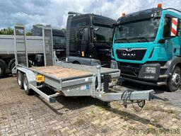 HUMBAUR Tandem Anhänger mit 2Achsen und Rampen