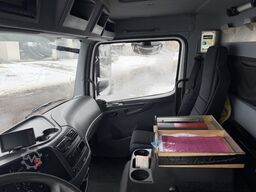 Mercedes-Benz Atego 1022 4x2 Kühlkoffer+HB / Swiss-Vehicle