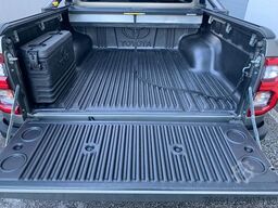 Toyota Hilux  2800 td  204cv Automatica