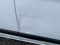 Ford Custom 250 Van L1 H1   Gancio di Traino