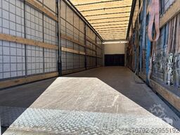 Schmitz Cargobull Curtainsider Standard