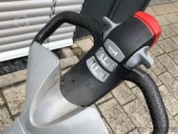 Still EXU16 mit Waage