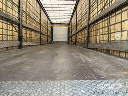 Schmitz Cargobull Semitrailer Curtainsider Standard