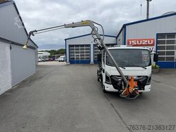 ISUZU NPR Gießfahrzeug, Gießarm, Wassertank 4250 Ltr