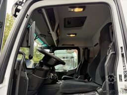 Mercedes-Benz Actros MP5 1824 Kran Fassi F155
