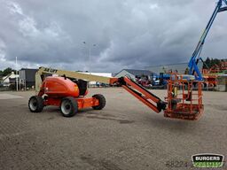 JLG 600AJ