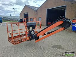 JLG 600AJ