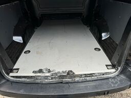 OPEL Vivaro Kasten Edition L  Doppelkabine *Navi*Ahk*