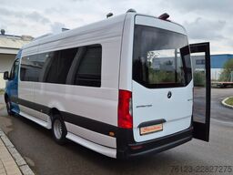 MERCEDES-BENZ Sprinter 517 Heckniederflur Vorlauffahrzeug