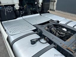 DAF XF 510 4x2 2 Tanks Retarder