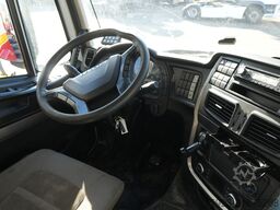 Iveco Stralis 460 6x2 584.000km