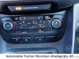 FORD Transit Connect 220 Kasten Trend  SHZ Sortimo