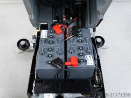 Kärcher B 40 W D51 - 2014y - 327h NEW BATTERIES