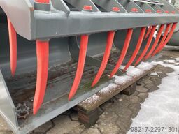 Bressel und Lade Silagebeißschaufel 2000mm