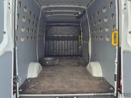 Iveco Daily 35 S 14