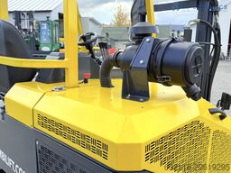 Combilift C3000CB GAS TRIPLEX 4900 POSITIONER TOP1