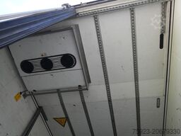 Schmitz Cargobull 3 AXLE FRIGO TRAILER WITH THERMO KING SLX I BI-...