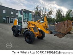LIEBHERR 506 L   Schnellwechsler  Klappschaufel  +Gabel