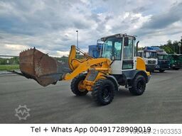 LIEBHERR 506 L   Schnellwechsler  Klappschaufel  +Gabel